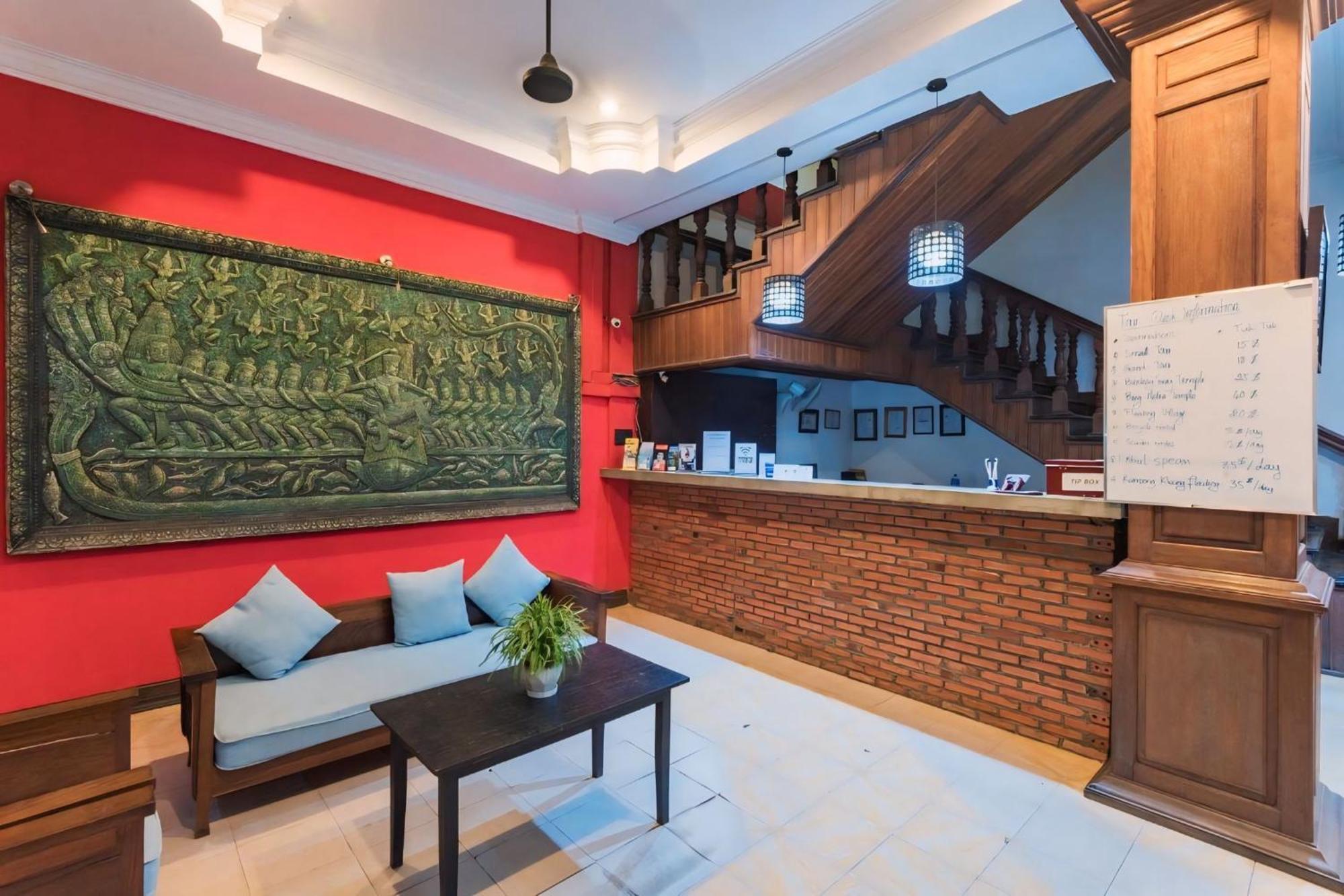 Vplus Hotel Siem Reap Buitenkant foto