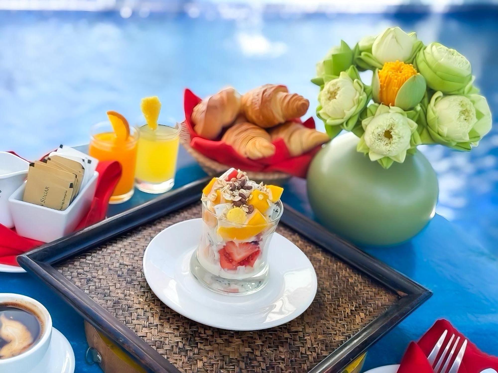 Vplus Hotel Siem Reap Buitenkant foto
